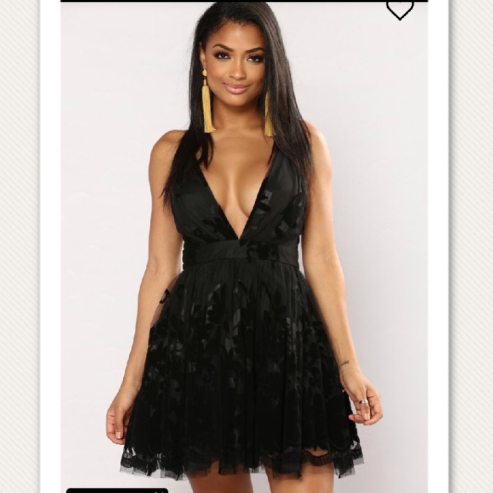 Black dress! 🖤🖤🖤 NEVER WORN!